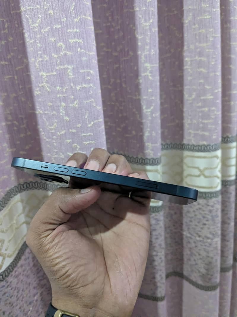 Apple iPhone 13 , jv non pta , Condition 10/9.5 3