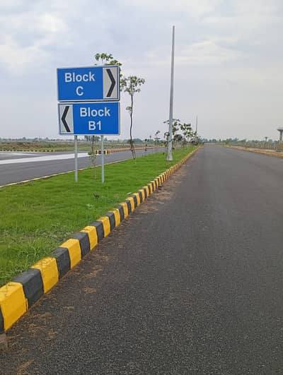 Exclusive 10 Marla Plot in LDA City K Block, Perfect Location and Great Potential