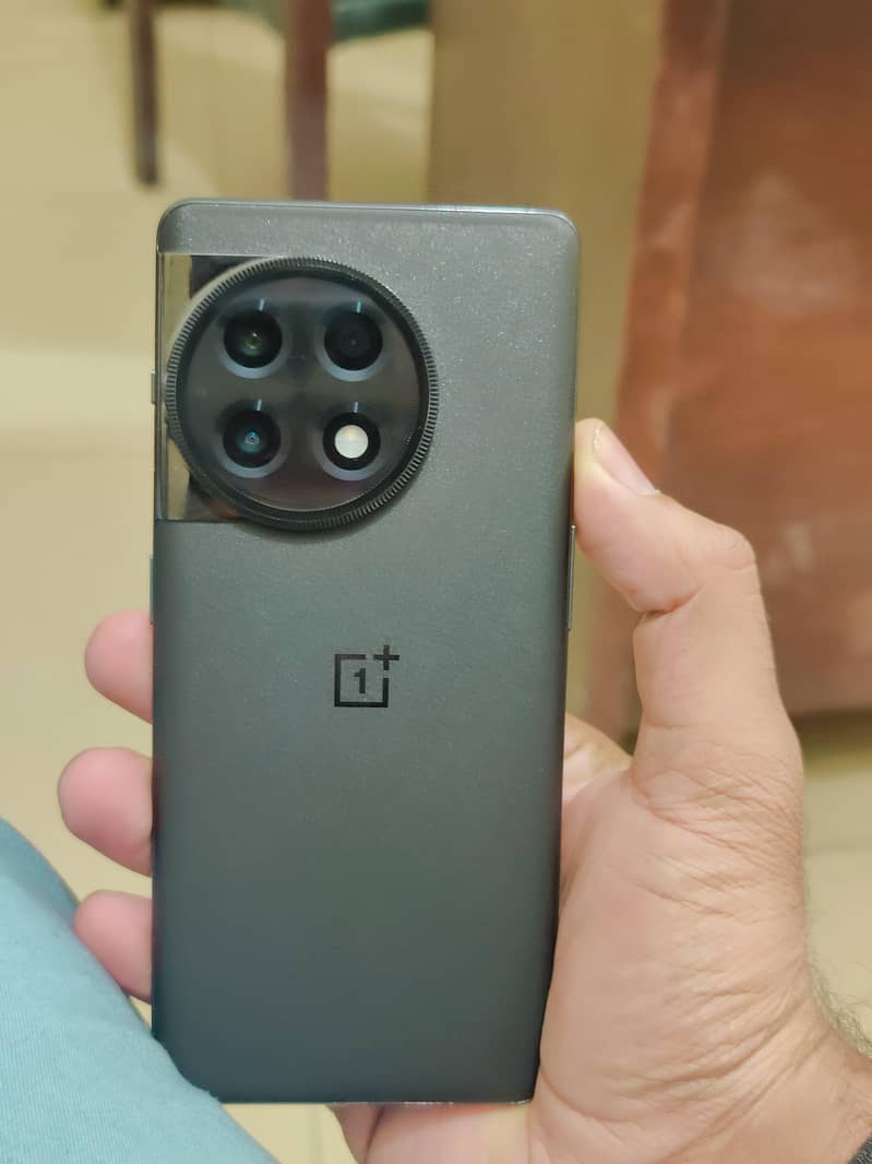 One Plus 11R 0
