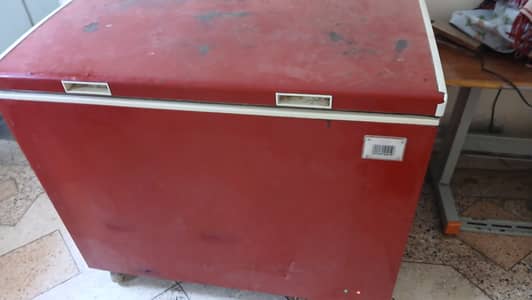 Deep Freezer for Sale – Good Condition