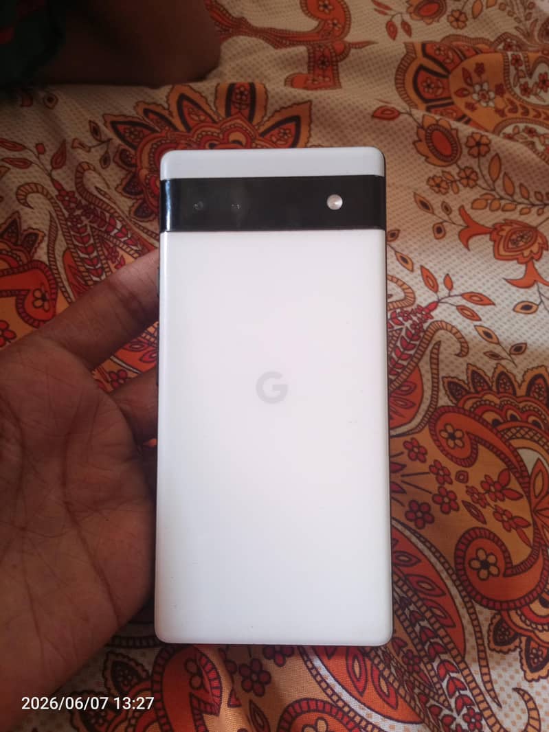 Google Pixel 6a 1