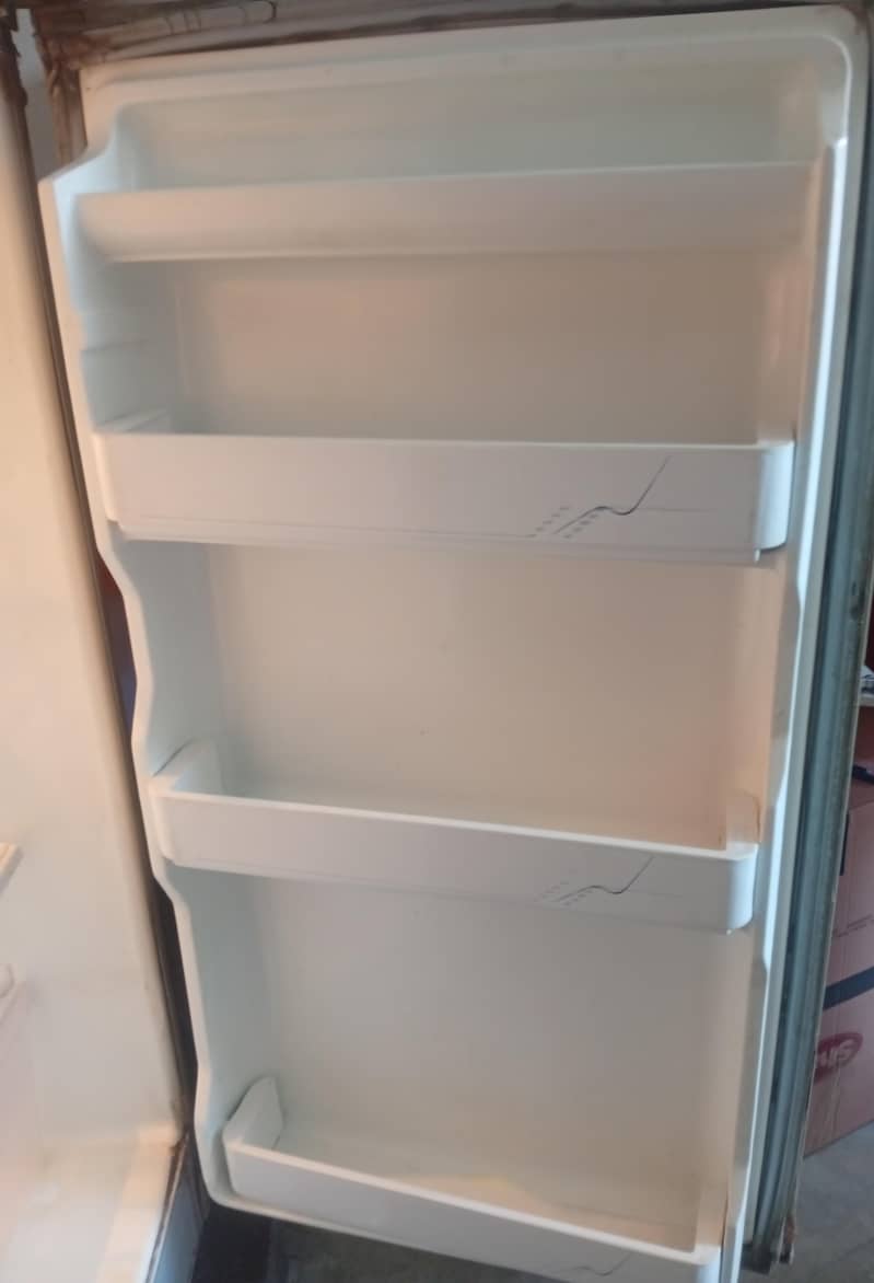 refrigerator 2