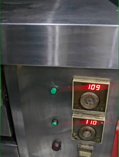 restaurant style pizza oven