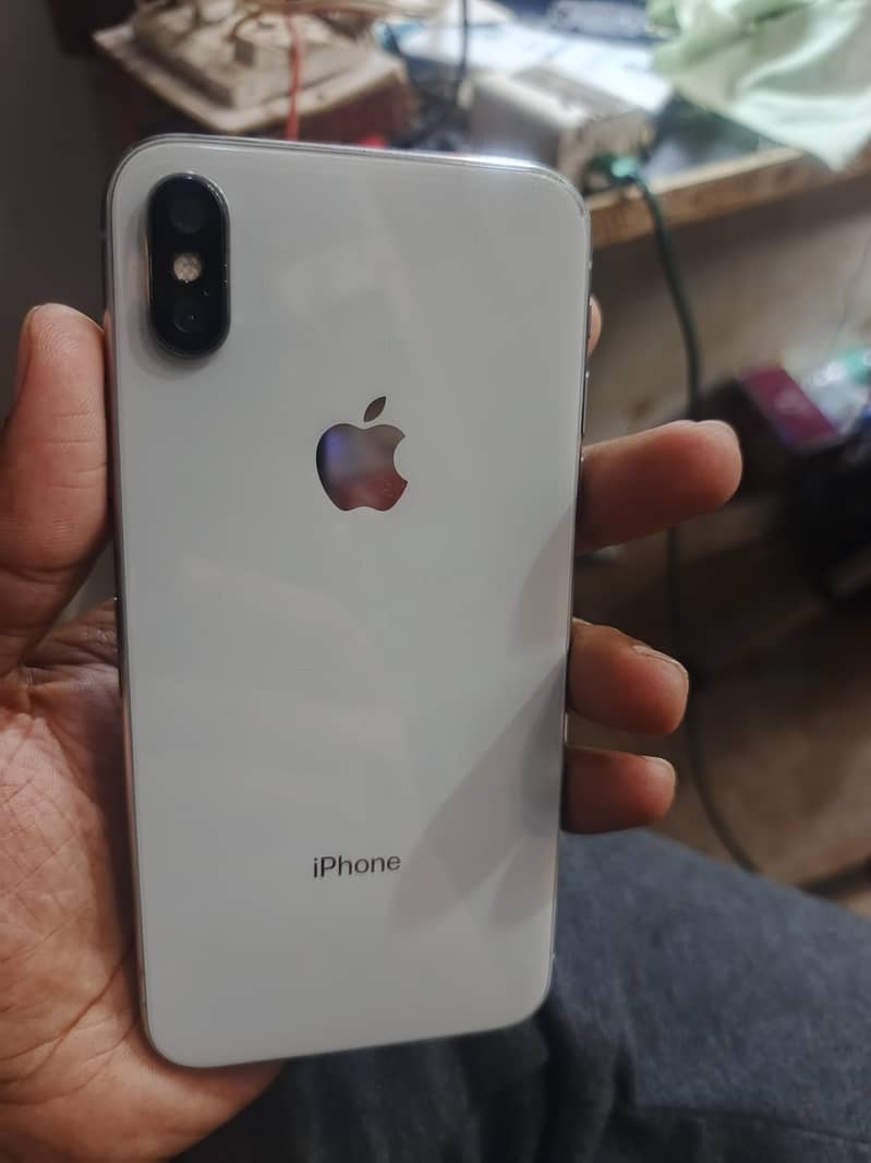 Apple iPhone X 0