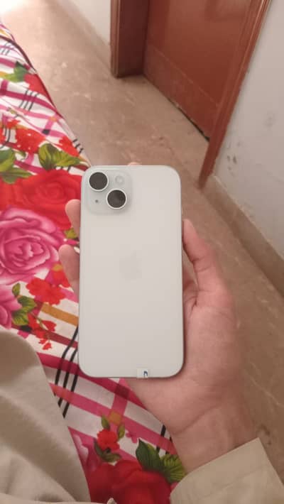 Apple iPhone 15