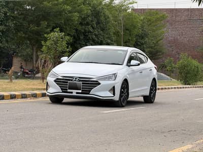 Hyundai Elantra 2021