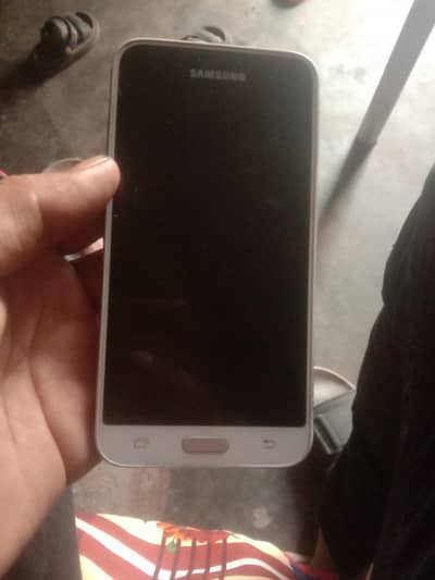 Samsung Mobile J3