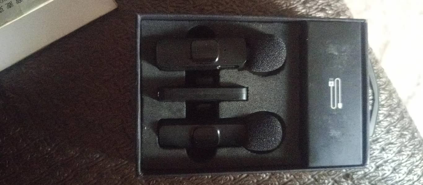 wireless microphone 1