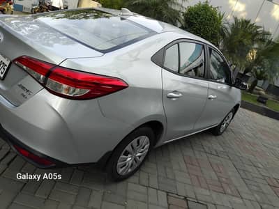 Toyota Corolla yaris car