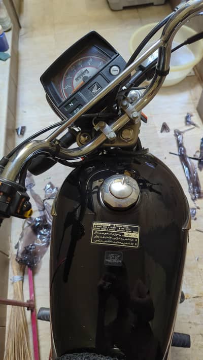 HONDA CD 70 2024