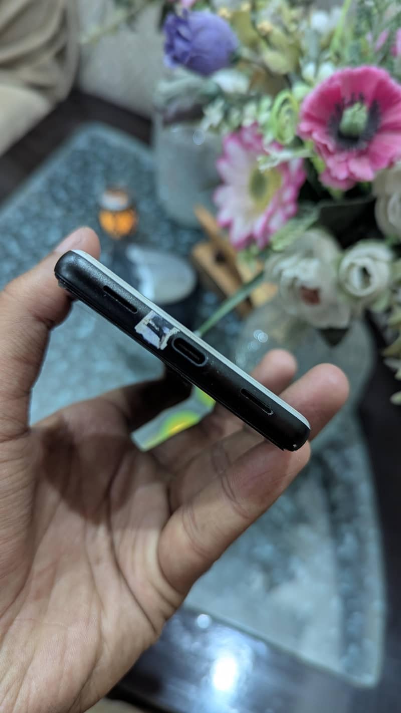 google pixel 6a 1