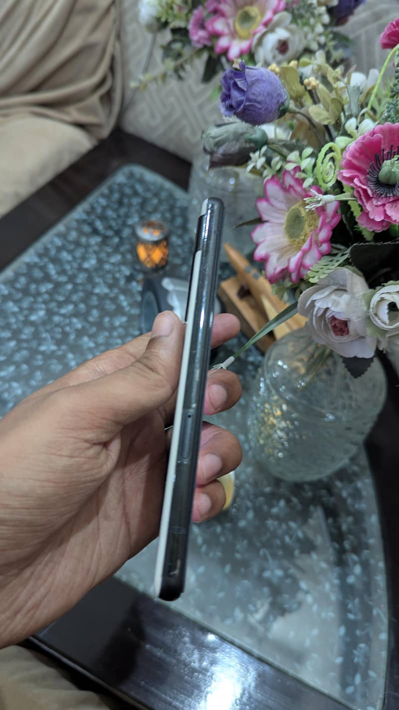google pixel 6a 3