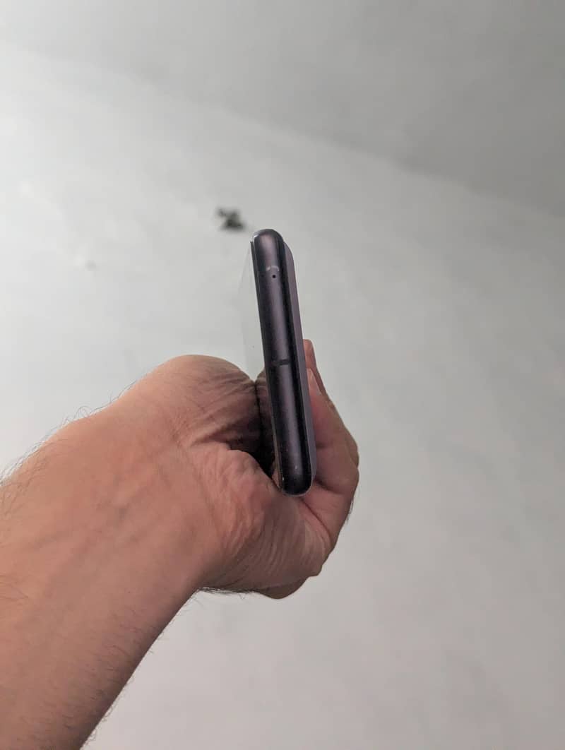 Google Pixel 7a 3