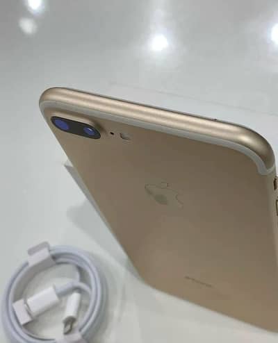 iphone 7 plus 128 GB  (no open no repair) (PTA approved) all ok