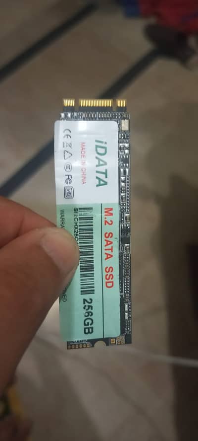 M. 2 SATA SSD 256GB (100% Health / Pristine Condition) –2280 FormFactor
