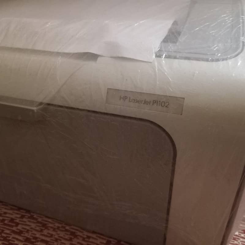 Printer HP-1102 1