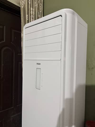 Haier Floor standing AC like brand new