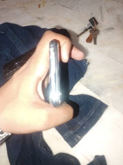 Vivo Y17