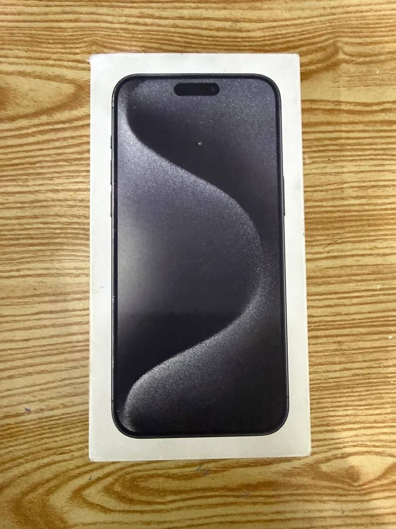 Apple iPhone 15 Pro Max 0