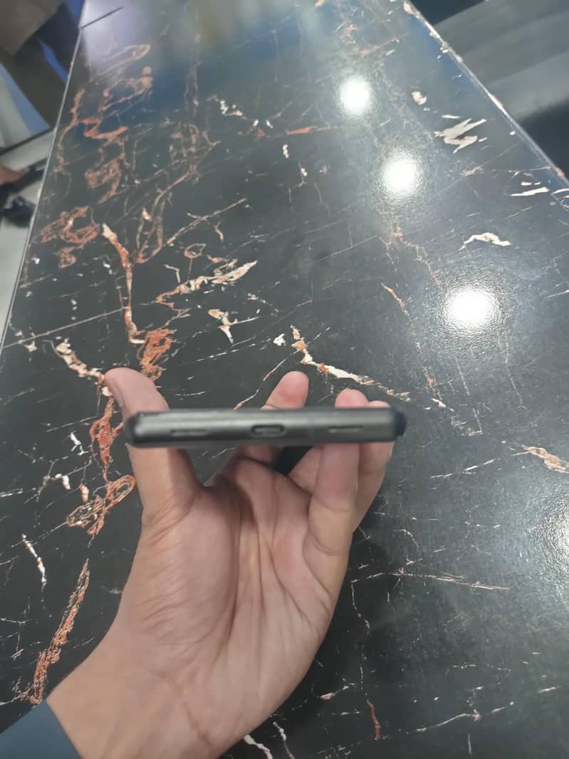 Google Pixel 6a 1