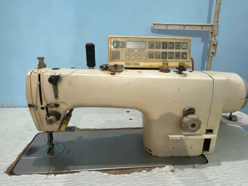 Computerized Sewing Industrial Machine 1