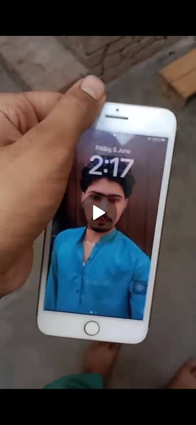Apple iPhone 8 Plus contact no 03400746620