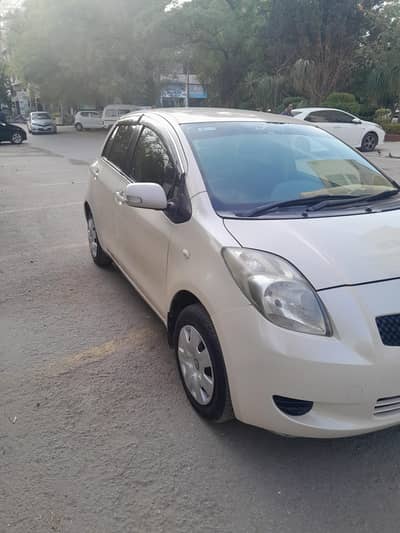 Toyota Vitz 2007