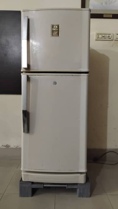 Dawlance Refrigerator urgent sale