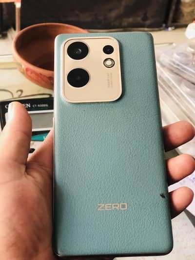 Infinix Zero 30