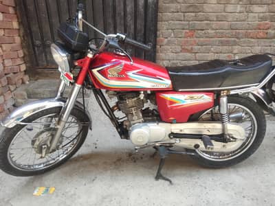 honda 125 model 2016 for sale condition good