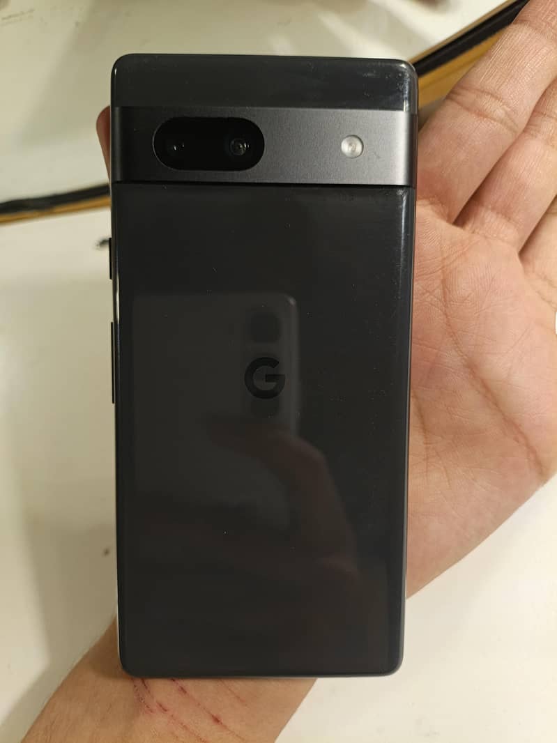 Google Pixel 7a 1