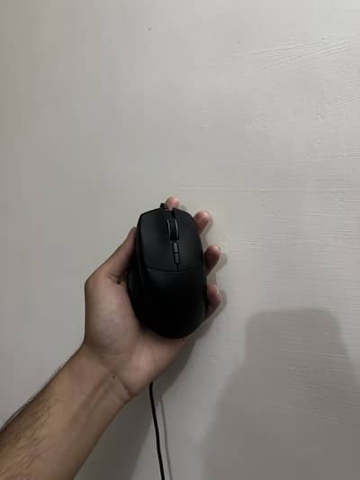 Razer Basilik V1