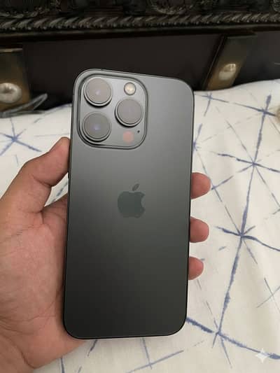 Apple iPhone 16 Pro JV black 95% Battery health 322 Cycles