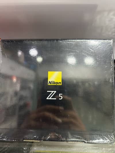 Nikon Z5 Body
