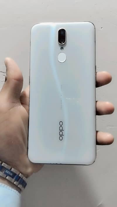 OPPO F11