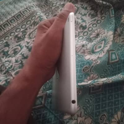 Apple iPad mini5 64 GB