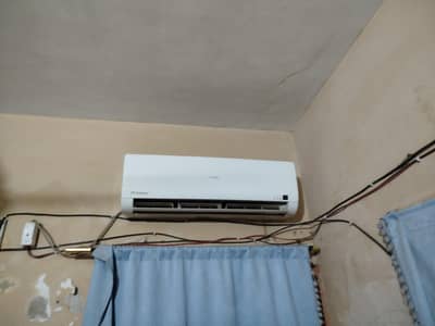 Haier 1 ton inverter Ac