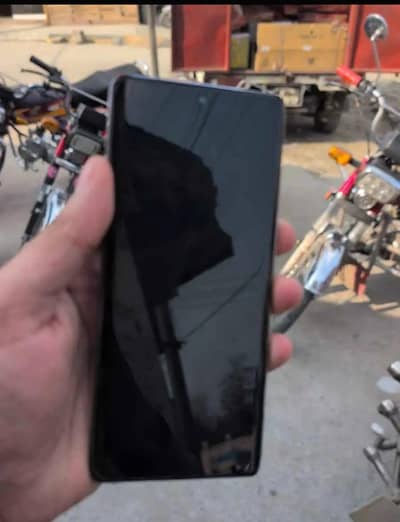 Tecno CAMON 30S