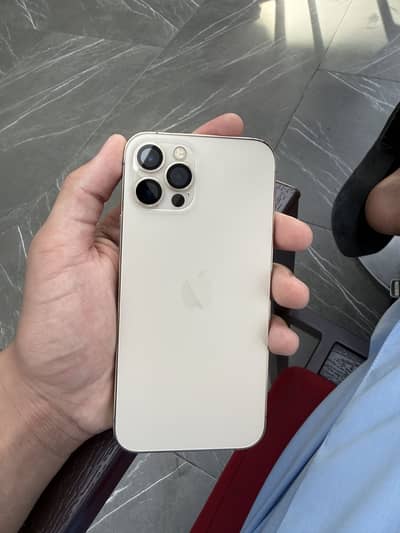 Apple iPhone 12 Pro