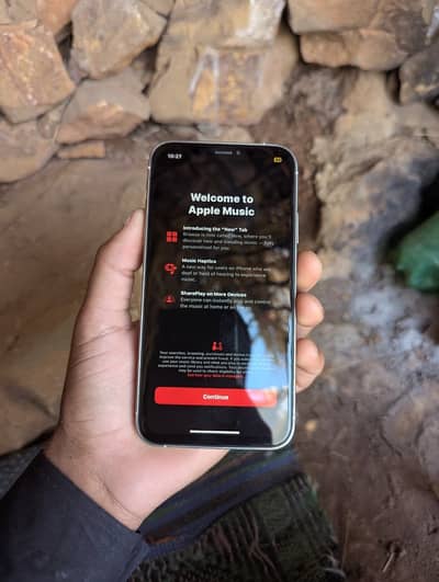 Apple iPhone XR