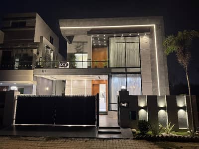10.88 Marla house offers a premium lifestyle in the heart of Bahria Town Lahore. Designed for those who appreciate luxury and comfort.