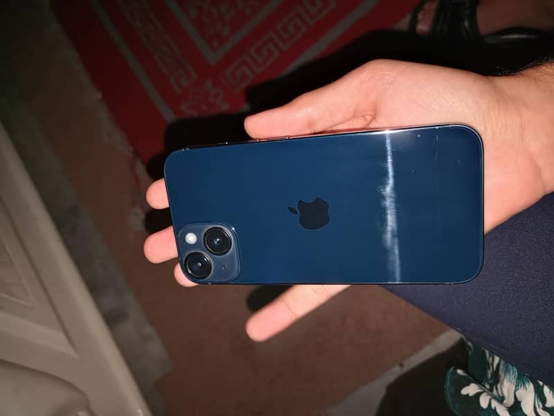 Apple iPhone 14 3