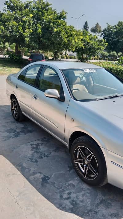 Nissan Sunny 2007