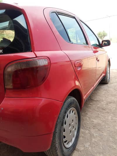 Toyota Vitz 1999