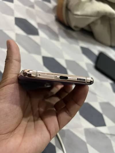 Samsung Mobile S21 Plus