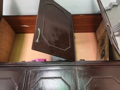 3 door cupboard with extra 3 door on upper side