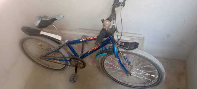 BICYCLE  IN USED