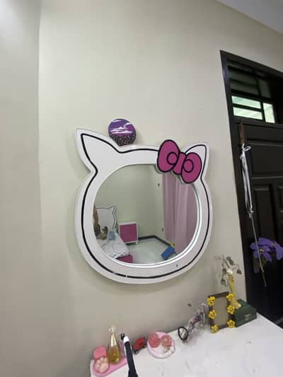 Kitty cat bed set with dressing, mirror and side table