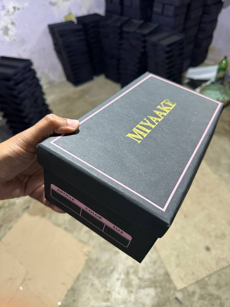 Rigid box , boxes 3