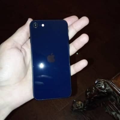 Apple iPhone SE